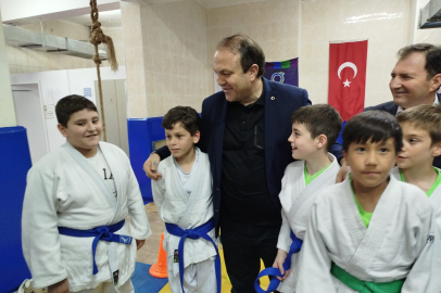 Ordu Gençlik ve Spor İl Müdürü Mustafa Genç, Judocuları Ziyaret Etti.