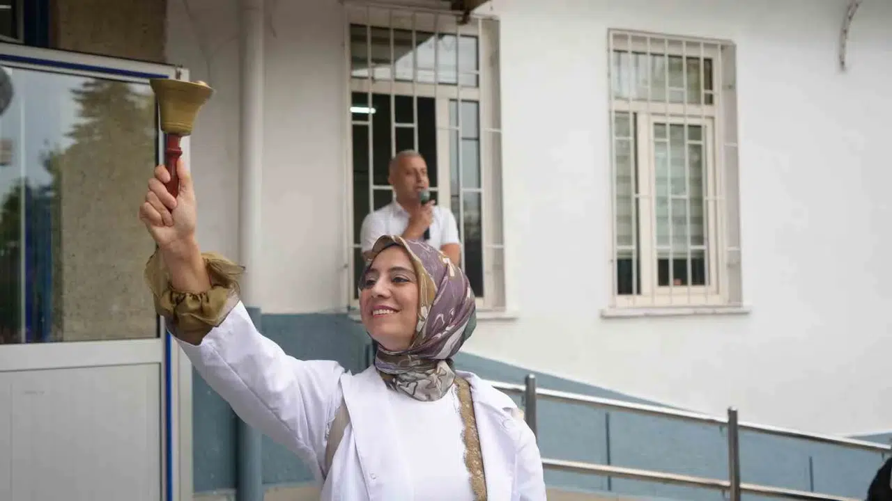 Kumru'da ders zili coşkuyla çaldı: Minikler yeni döneme merhaba dedi