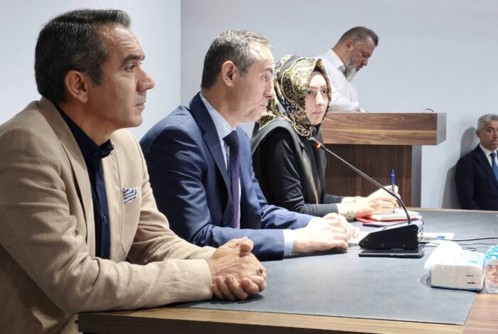 Ünye’de Mahalle Muhtarlarıyla İstişare Toplantısı Gerçekleştirildi
