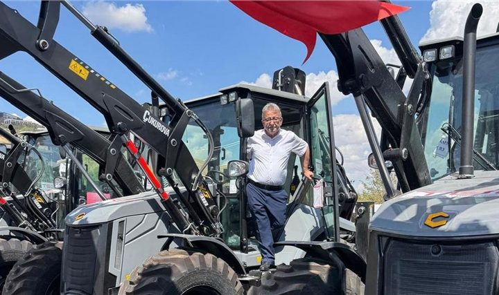 Korgan Belediyesi’ne Yeni İş Makinesi Desteği